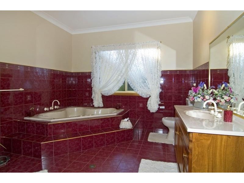 51 Berowra Place, King Creek NSW 2446