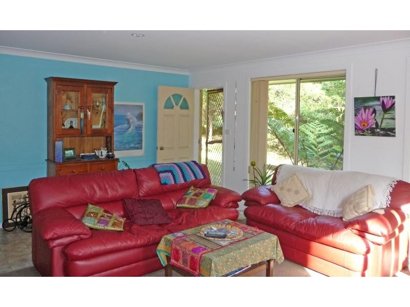 17 AMIRA DRIVE, Port Macquarie NSW 2444