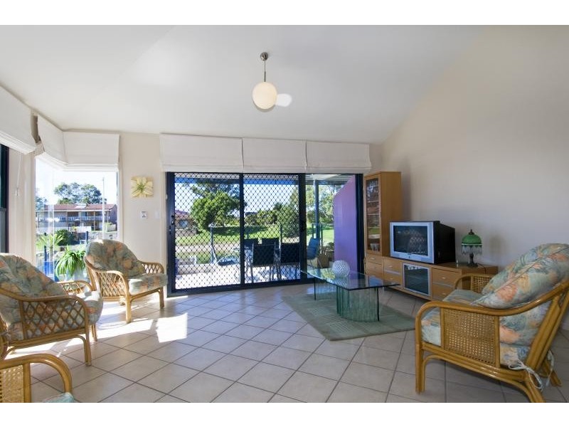 La Grandera 2/4 Sirius Close, Port Macquarie NSW 2444