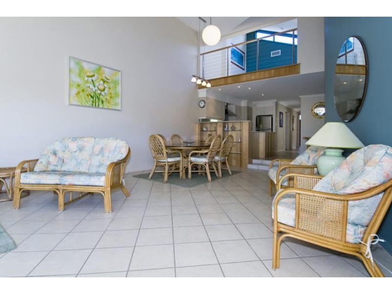 La Grandera 2/4 Sirius Close, Port Macquarie NSW 2444