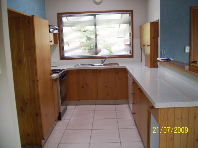 16 Tallong Drive, Lake Cathie NSW 2445