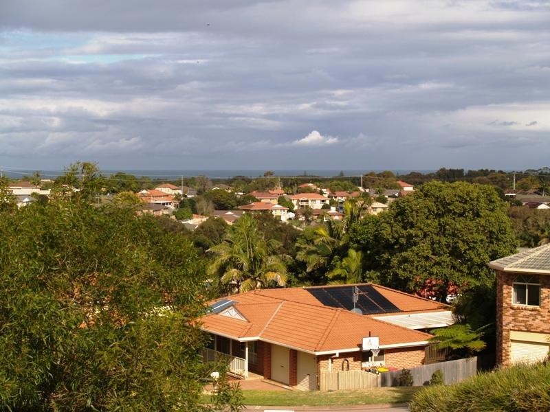 16 Coastlands Place, Port Macquarie NSW 2444