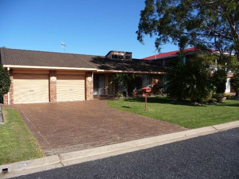 24 Laguna Place, Port Macquarie NSW 2444