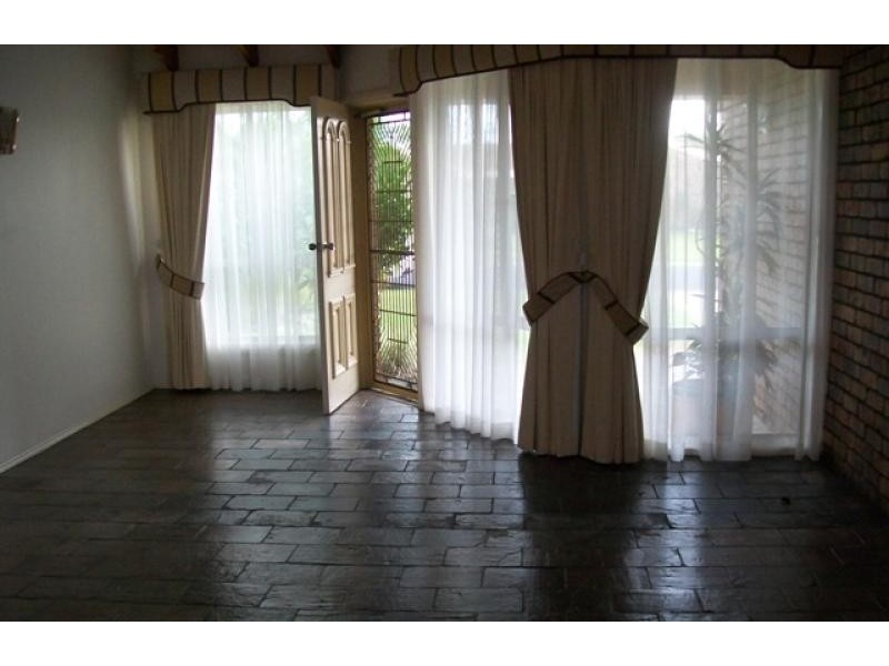 24 Laguna Place, Port Macquarie NSW 2444