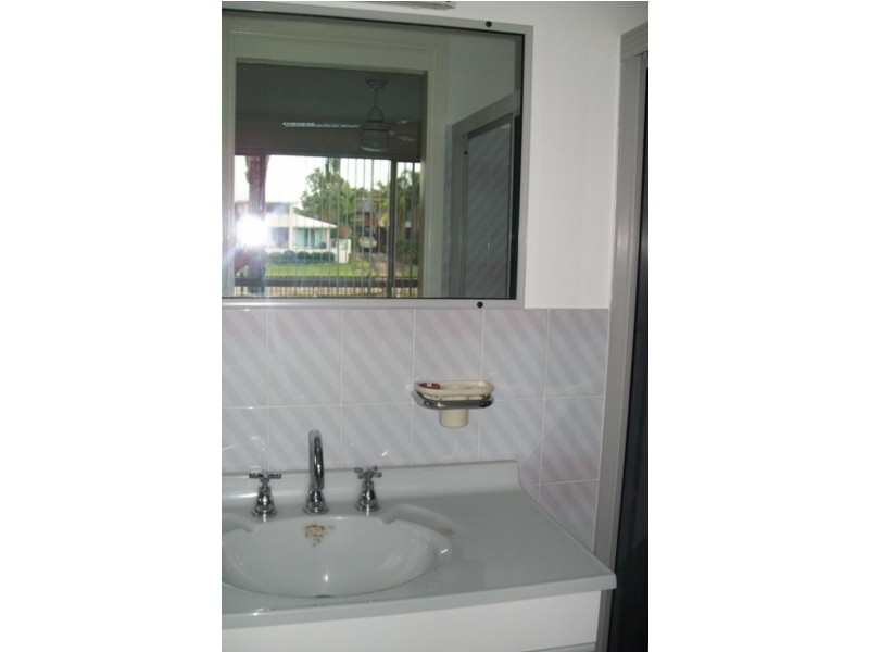 24 Laguna Place, Port Macquarie NSW 2444