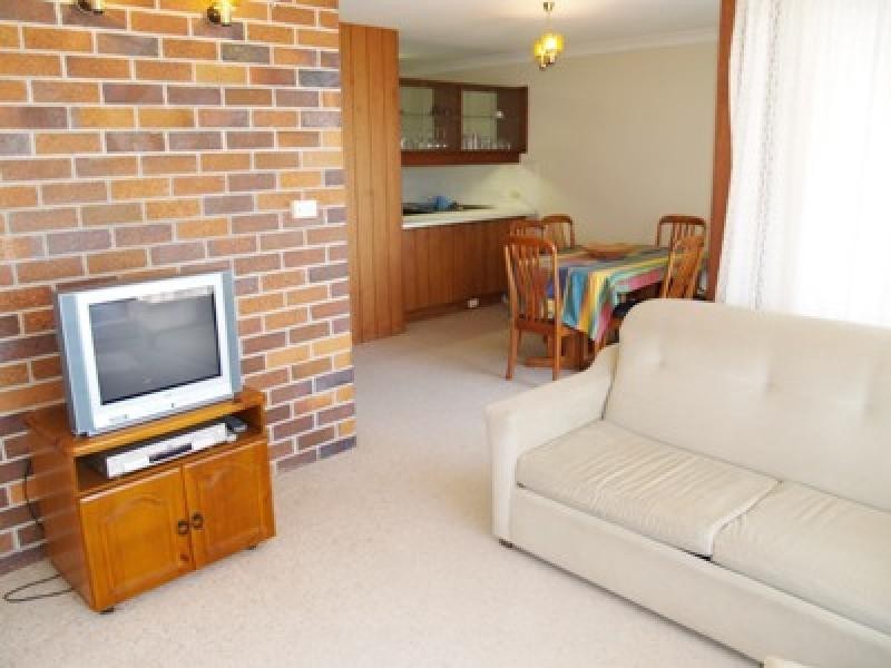 The Crest 8/33 Pacific Drive, Port Macquarie NSW 2444