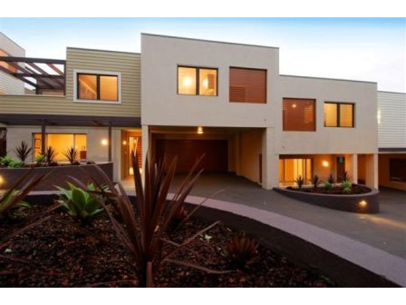 2/76 Bangalay Drive, Port Macquarie NSW 2444