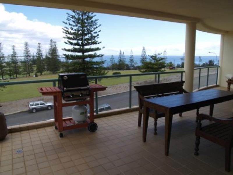 Harbourwatch 5/18-20 Burrawan Street, Port Macquarie NSW 2444