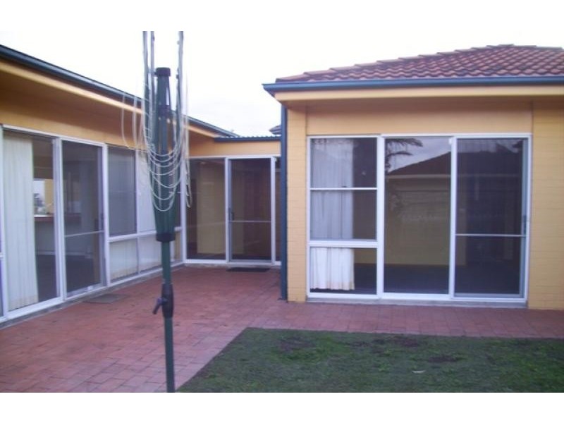 1/52 Laguna Place, Port Macquarie NSW 2444