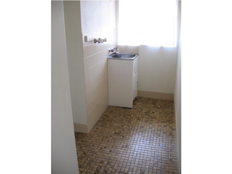 2/8 Mallawa Crescent, Port Macquarie NSW 2444