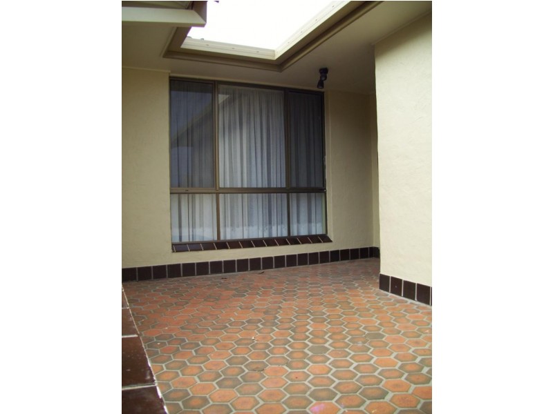 8 Regatta Crescent, Port Macquarie NSW 2444