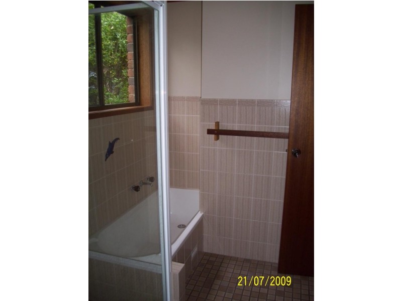 16 Tallong Drive, Lake Cathie NSW 2445