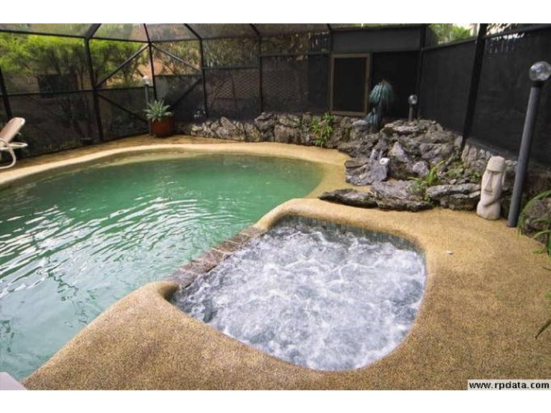 16 Tallong Drive, Lake Cathie NSW 2445