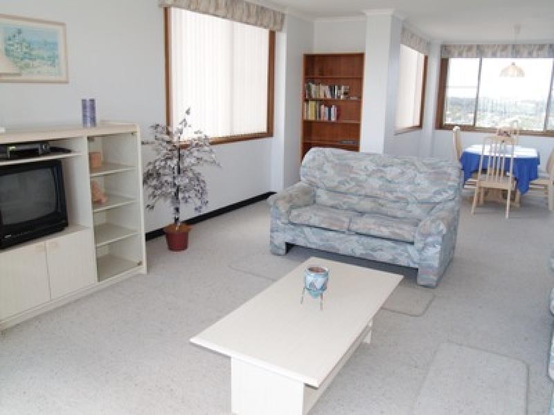 Akuna 18/6 Joffre Street, Port Macquarie NSW 2444