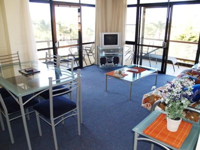 Tasman Towers 9/3 Munster Street, Port Macquarie NSW 2444