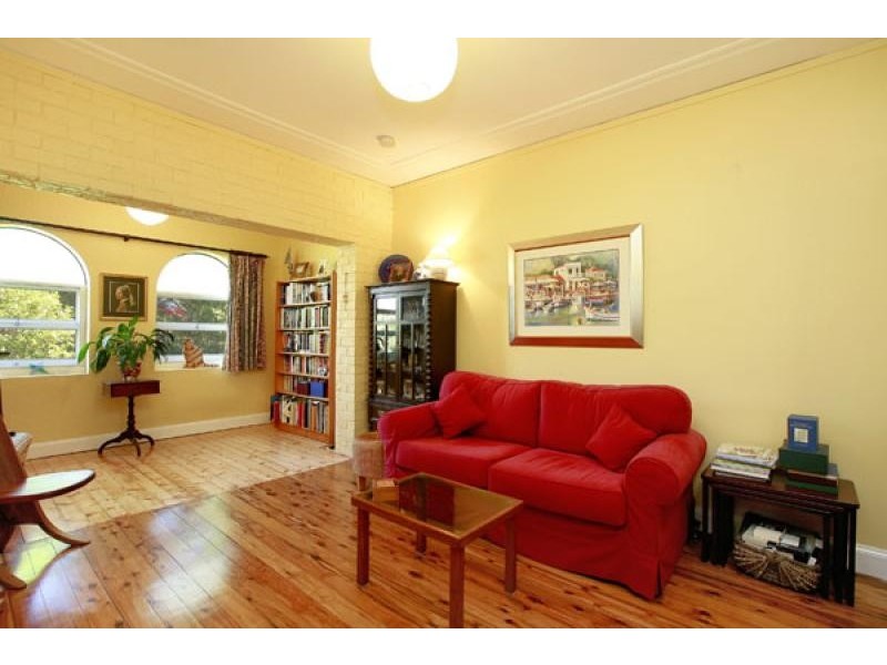 515 BLAXLAND ROAD, Denistone East NSW 2112