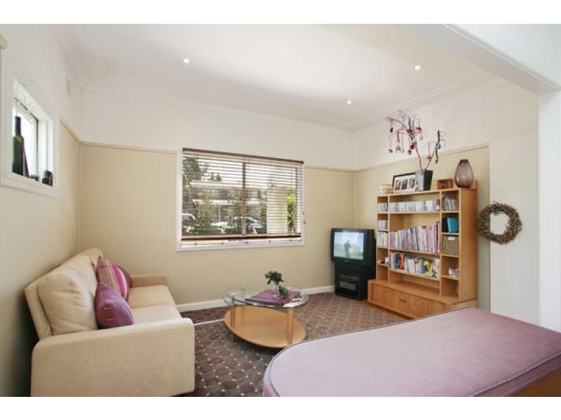 1 SEMPLE STREET, Ryde NSW 2112
