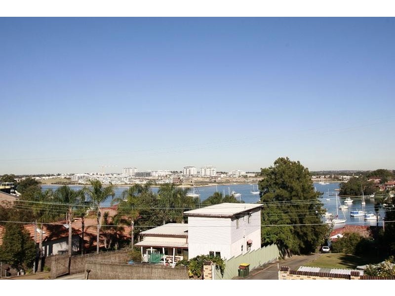 12 Beach Street, Tennyson Point NSW 2111