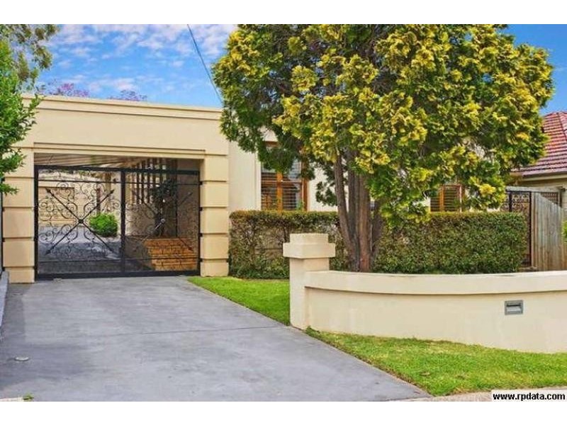 64 DELANGE ROAD, Putney NSW 2112