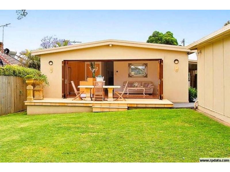 64 DELANGE ROAD, Putney NSW 2112