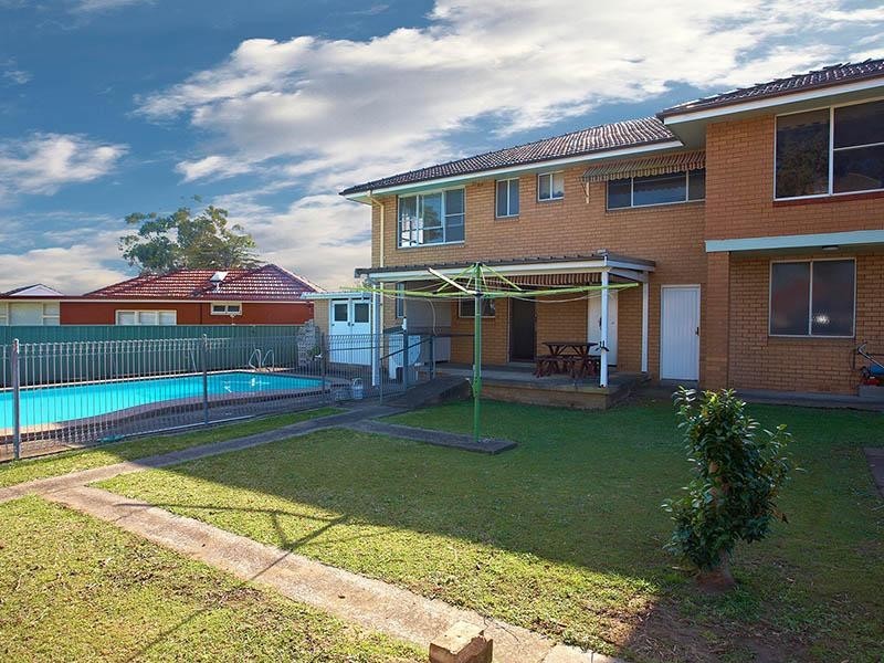 100 TWIN ROAD, North Ryde NSW 2113