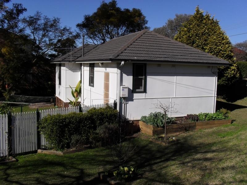 27 Beatrice Street, North Ryde NSW 2113