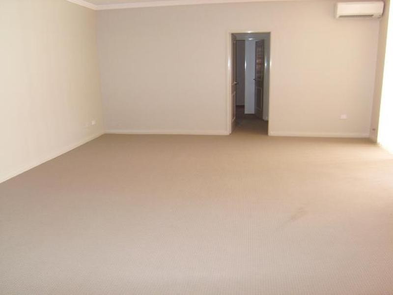 18 Kilbenny Street, Kellyville Ridge NSW 2155