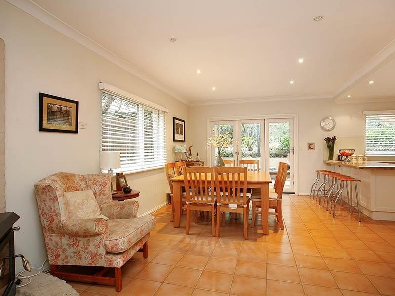 12 Larchmont Place, West Pennant Hills NSW 2125