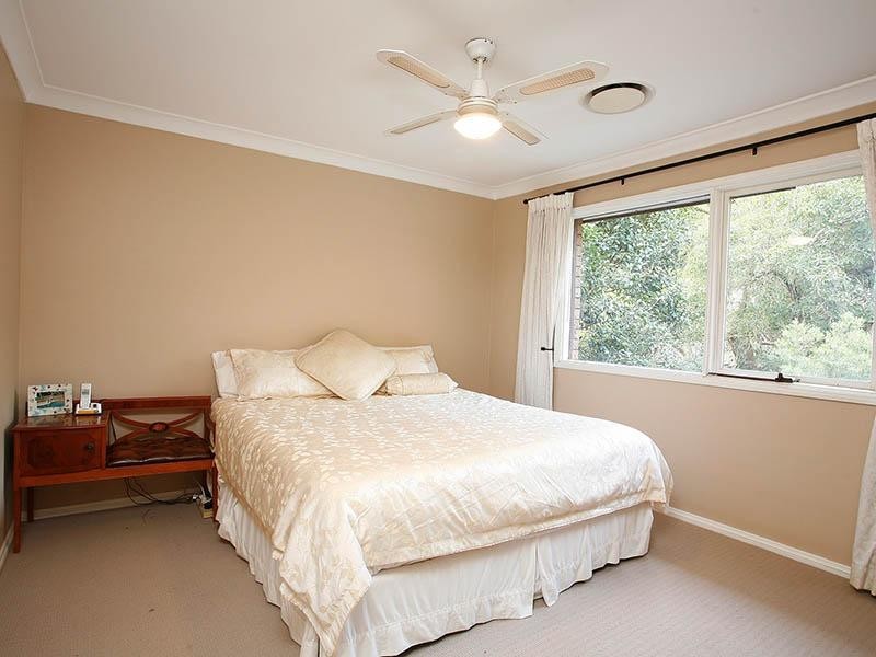 12 Larchmont Place, West Pennant Hills NSW 2125