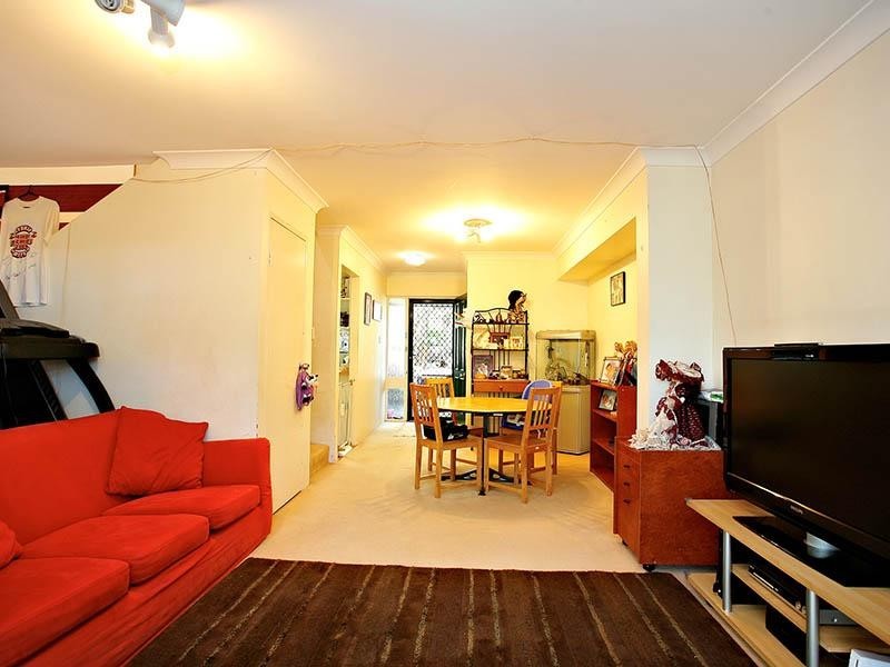 2/10 A Tuckwell Place, Macquarie Park NSW 2113