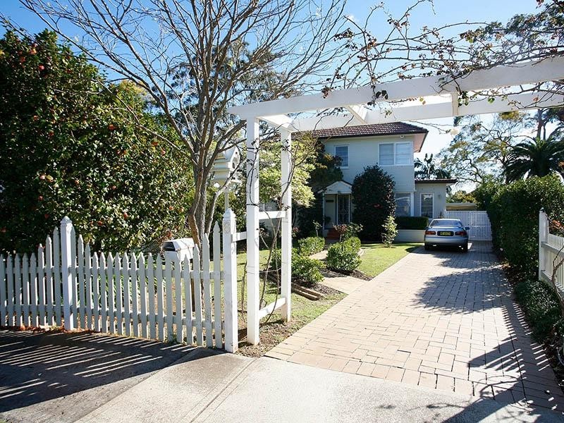 6 Mirool Street, West Ryde NSW 2114
