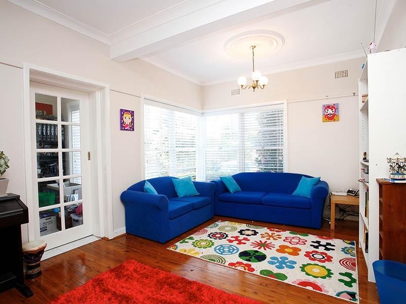 6 Mirool Street, West Ryde NSW 2114