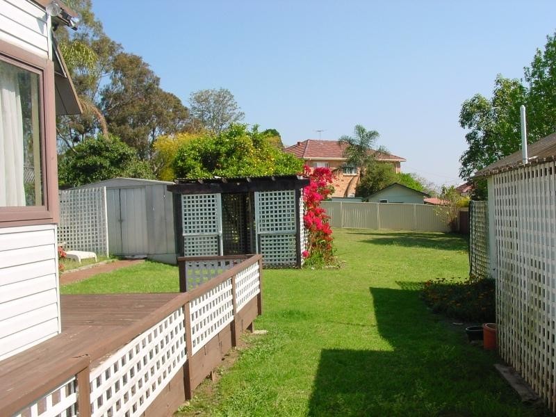 16 Small Street, Putney NSW 2112