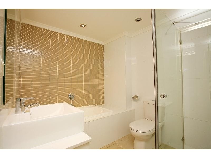 2209/20 Porter Street, Ryde NSW 2112