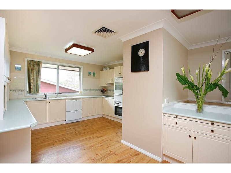 9 Dean Crescent, Ermington NSW 2115