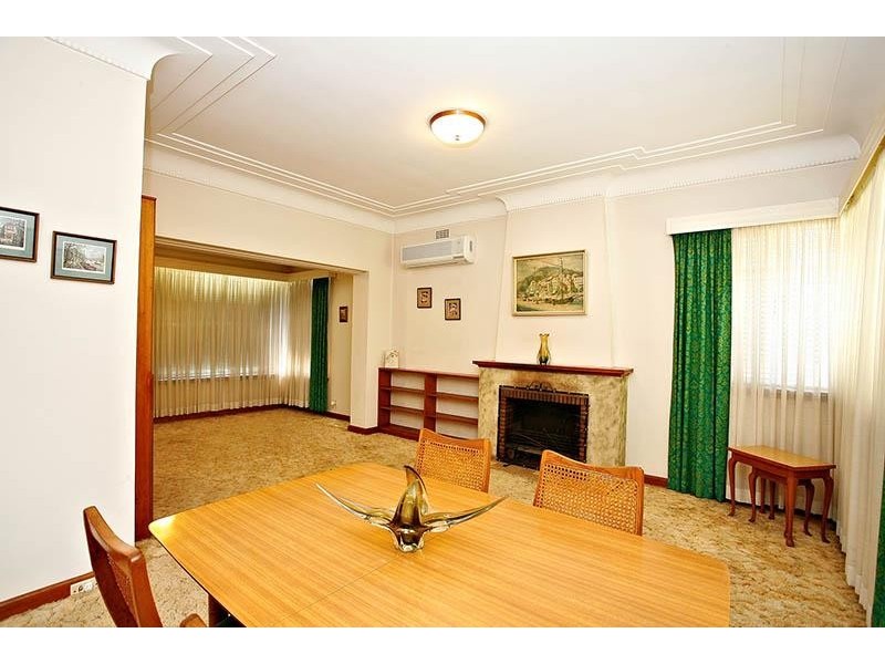 7 Heath Street, Ryde NSW 2112