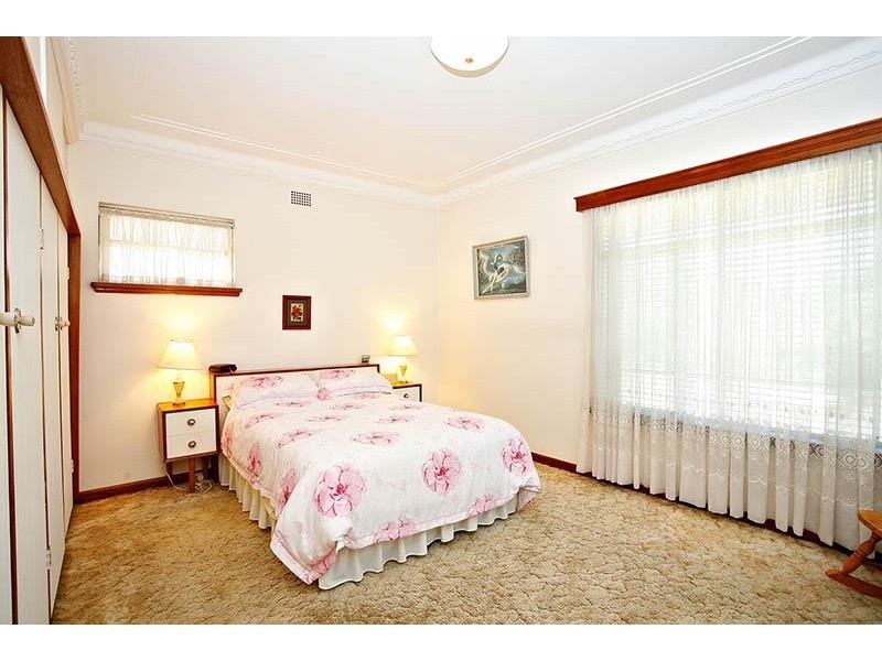 7 Heath Street, Ryde NSW 2112