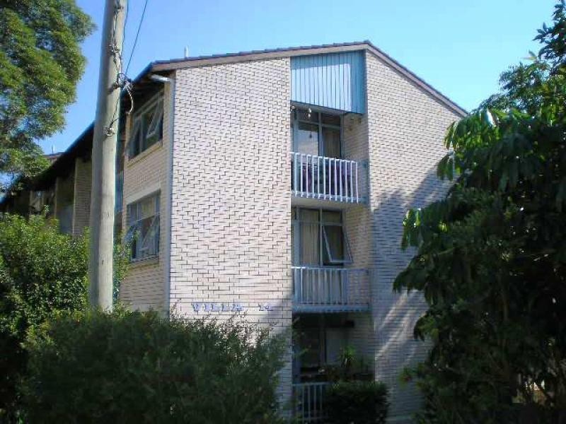 2/14 Pittwater Road, Gladesville NSW 2111