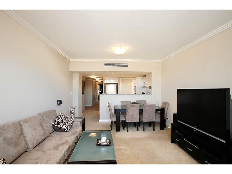 33/141 Bowden Street, Meadowbank NSW 2114