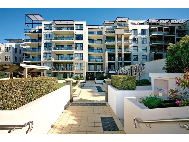 33/141 Bowden Street, Meadowbank NSW 2114