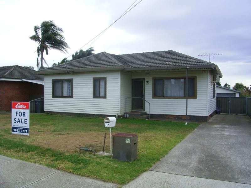 87 DESBOROUGH ROAD, Colyton NSW 2760