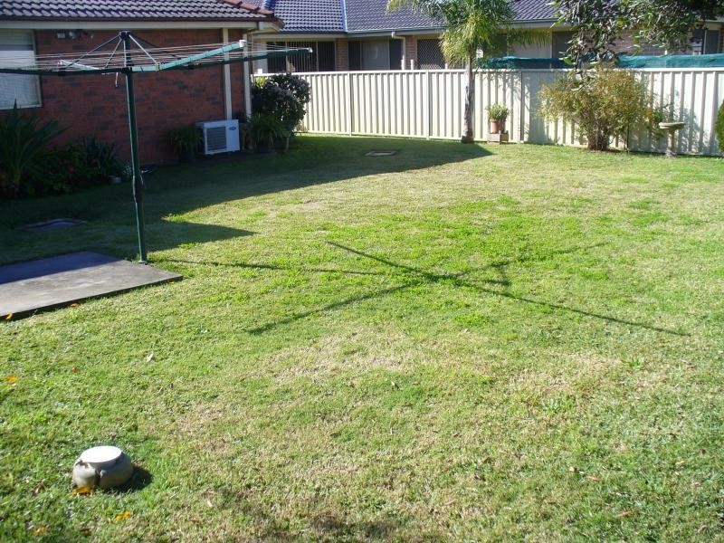 74 carpenter, Colyton NSW 2760