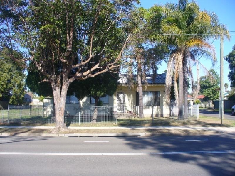 68 carpenter, Colyton NSW 2760