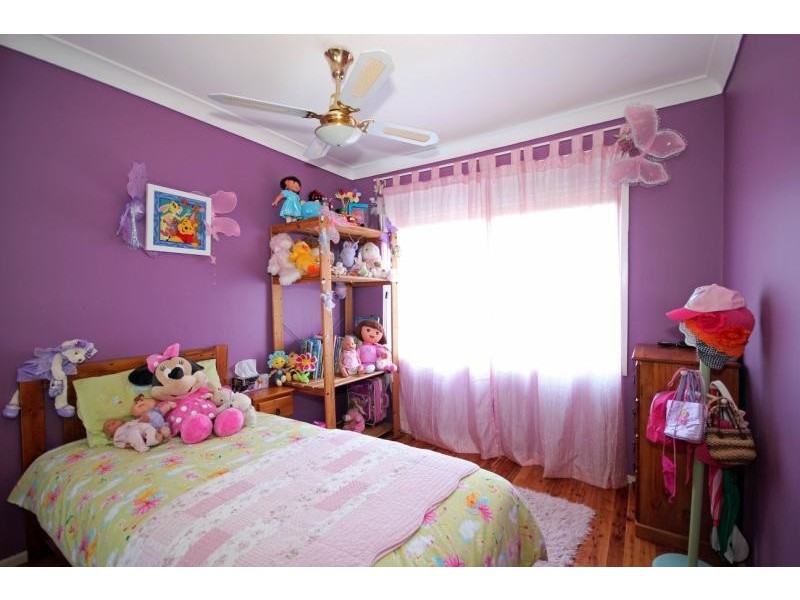 16 Glennie Street, Colyton NSW 2760