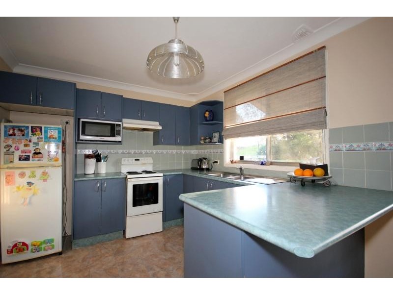 16 Glennie Street, Colyton NSW 2760