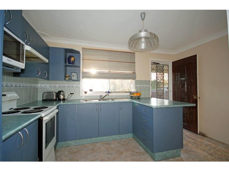 16 Glennie Street, Colyton NSW 2760