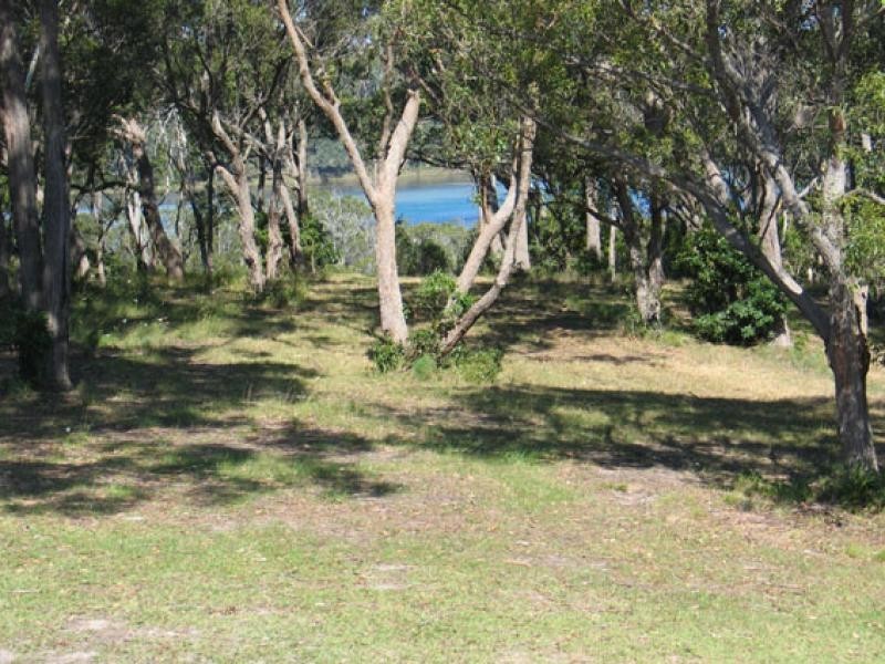 16 Ethel Avenue, Sussex Inlet NSW 2540