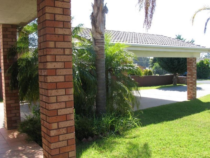 16 Ethel Avenue, Sussex Inlet NSW 2540