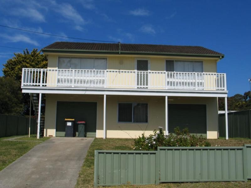 11 Coral Court, Sussex Inlet NSW 2540