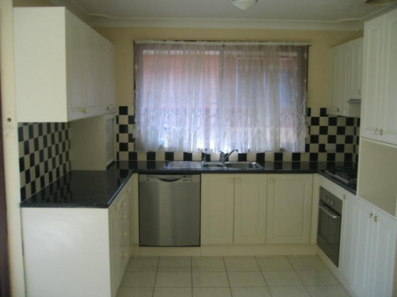 14 TUCKS ROAD, Toongabbie NSW 2146